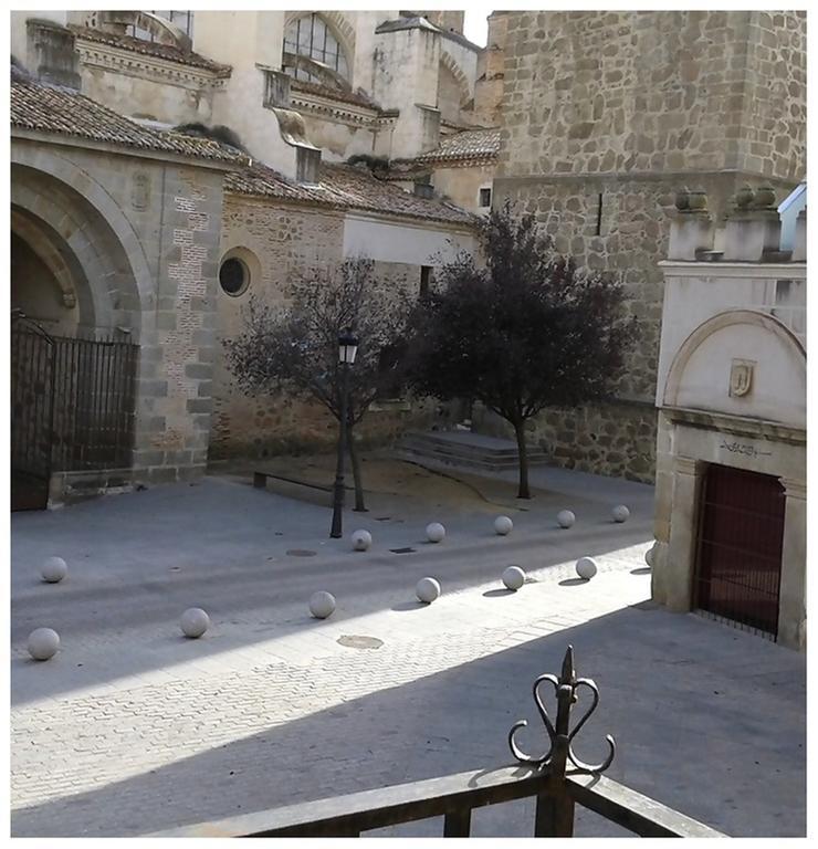 Colegiata Home تالافيرا دي لا رينا المظهر الخارجي الصورة